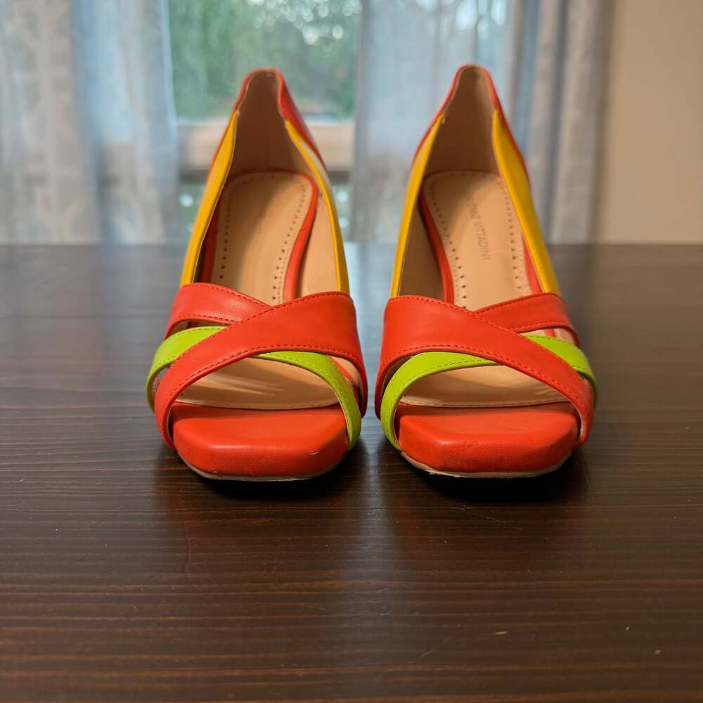 Adrienne‎ Vittadini Yellow & Orange Classic Elegant Heels - Picture 3 of 8